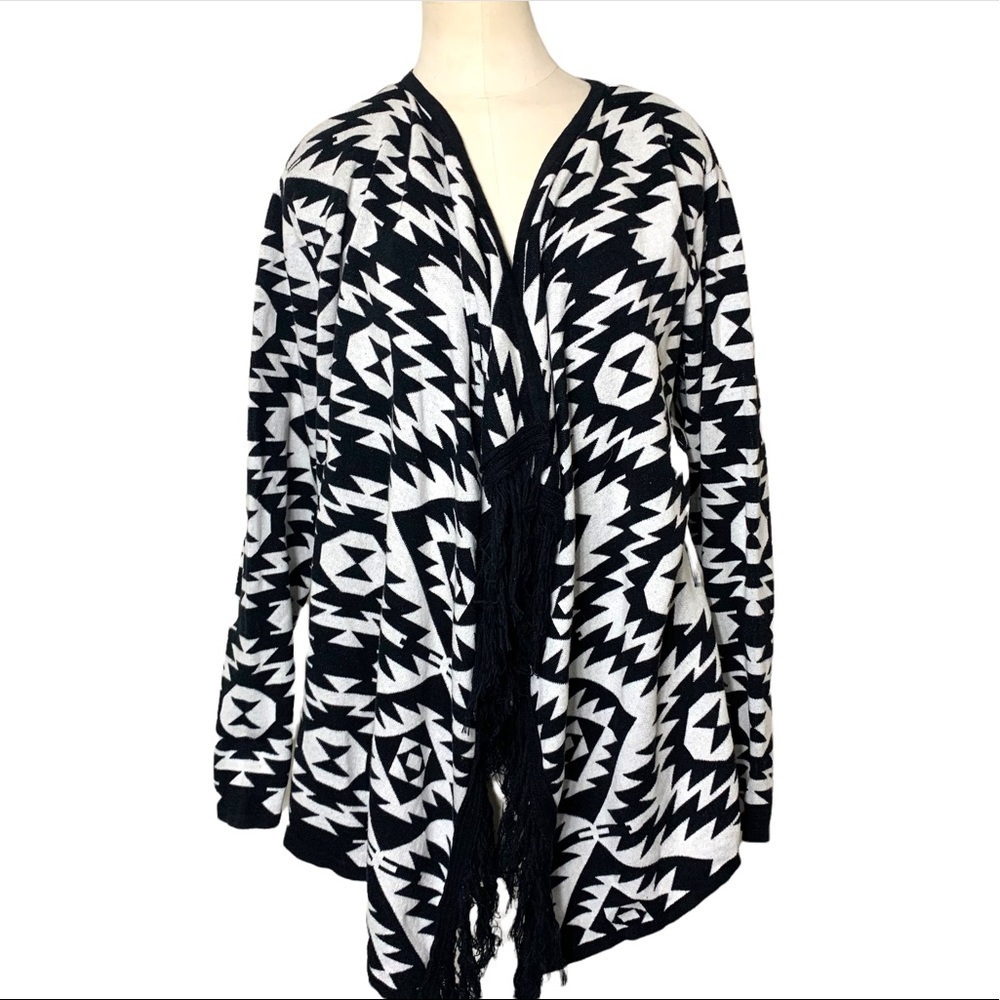 Black White Knit Open Cardigan Waterfall Wrap Sz L Southwestern Tribal Pattern